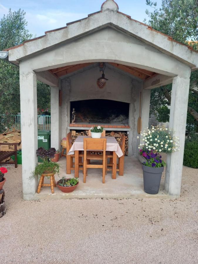 Apartmani Sara Bibinje Extérieur photo