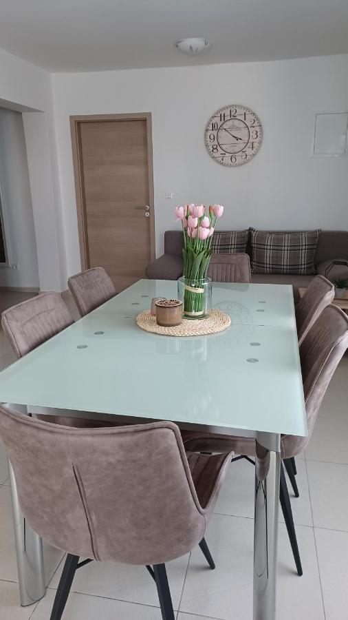 Apartmani Sara Bibinje Extérieur photo